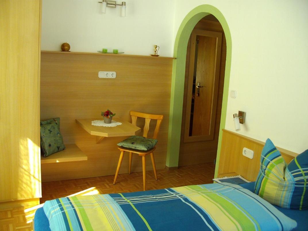 Pension Jaeger Trins Extérieur photo