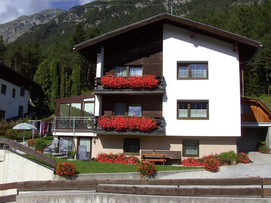 Pension Jaeger Trins Extérieur photo